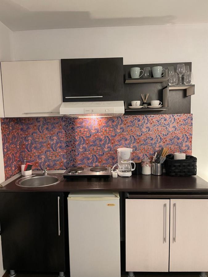 L'Atelier - Relax And Enjoy Your Stay Iasi Exteriör bild